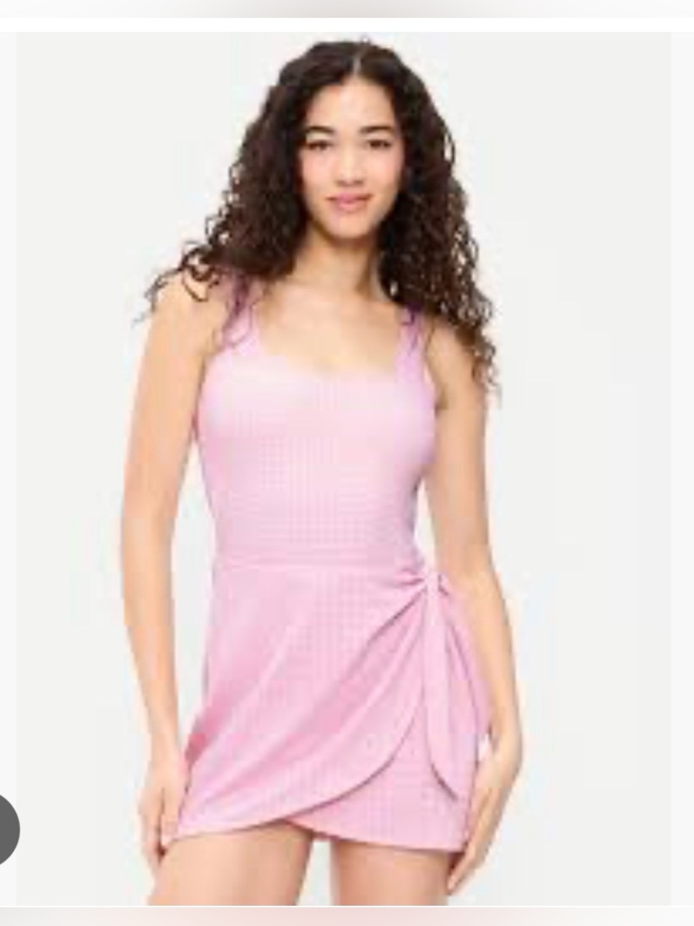 Old Navy Women’s Pink and White Textured Scoop Neck Bathing Suit with Skirt